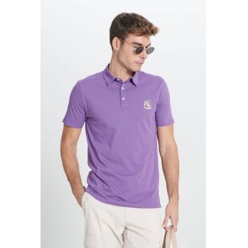 Tricou polo cu detaliu grafic