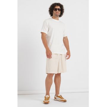 Tricou striat cu model uni