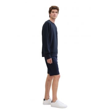 Pantaloni scurti cu talie ajustabila