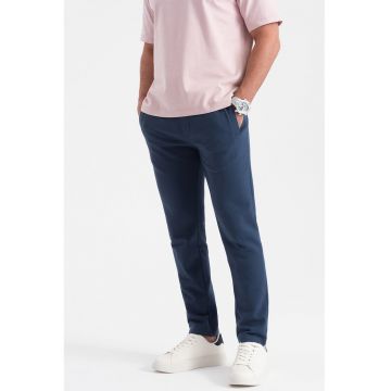 Pantaloni de trening slim fit cu buzunare laterale - Bleumarin