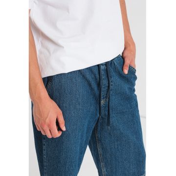 Blugi capri de denim cu buzunare oblice