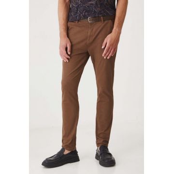 Medicine pantaloni barbati, culoarea maro, mulata
