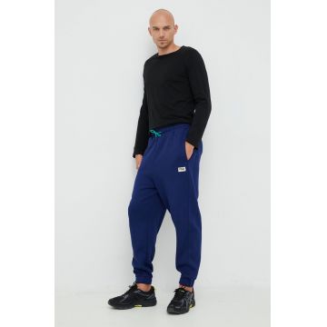 Fila pantaloni de trening barbati, culoarea albastru marin, neted