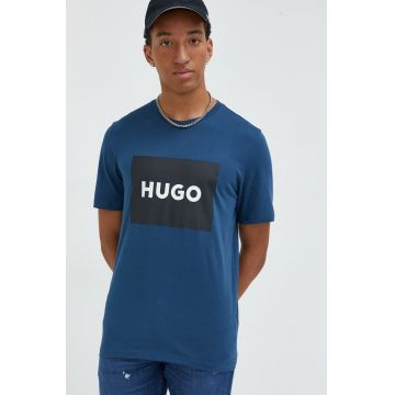 HUGO tricou din bumbac culoarea albastru marin, cu imprimeu