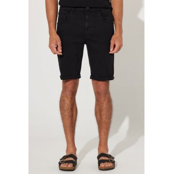 Pantaloni scurti de denim cu 5 buzunare