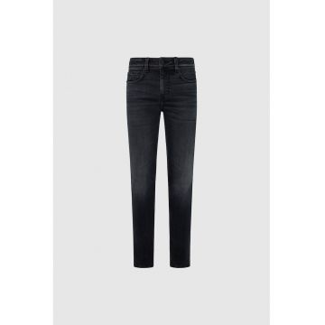 Blugi slim fit