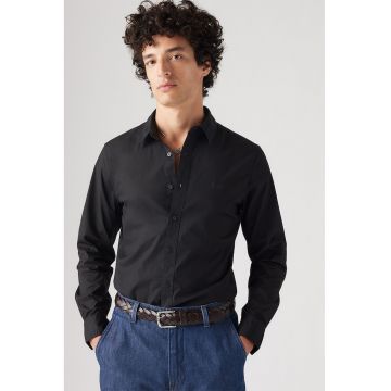 Camasa slim fit cu logo discret