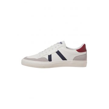 Pantofi sport cu garnituri contrastante