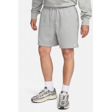 Pantaloni scurti cu snur si buzunare