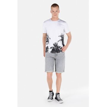 Tricou de bumbac cu imprimeu tropical Tricou de bumbac cu imprimeu tropical