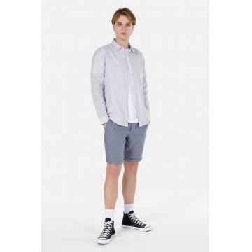 Camasa din bumbac si in cu guler ascutit Camasa din bumbac si in cu guler ascutit