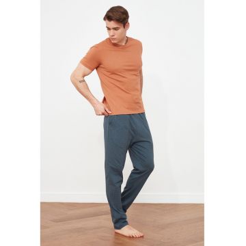 Tricou si pantaloni de pijama