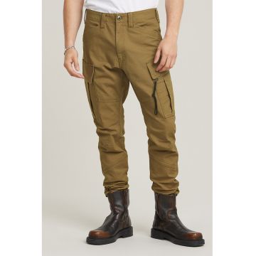 Pantaloni conici cu talie medie