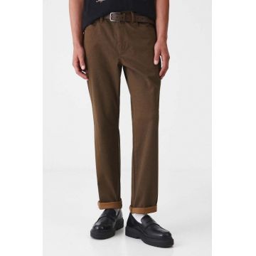 Medicine pantaloni barbati, culoarea maro, mulata