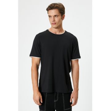 Tricou de bumbac cu decolteu la baza gatului - Negru