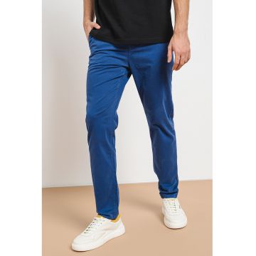 Pantaloni chino cu croiala dreapta