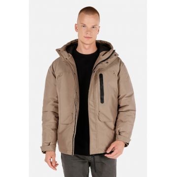 Geaca cu gluga Geaca cu gluga