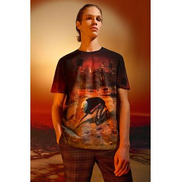Medicine tricou modelator