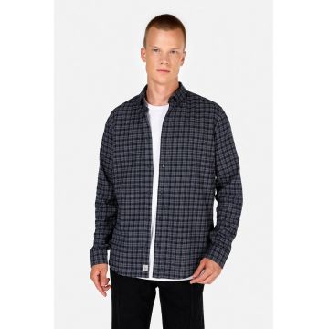 Camasa de bumbac cu model in carouri Camasa de bumbac cu model in carouri