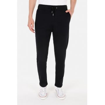 Pantaloni de trening cu snur in talie Pantaloni de trening cu snur in talie