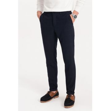Pantaloni conici in carouri
