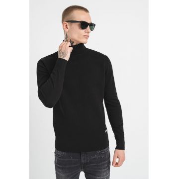 Pulover uni cu guler inalt