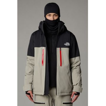 Geaca impermeabila si rezistenta la vant pentru ski Chakal