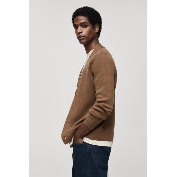 Cardigan cu nasturi si decolteu in V - Maro scortisoara