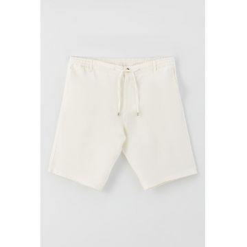 Pantaloni scurti din bumbac si in