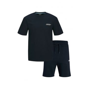 Set de tricou si bermude