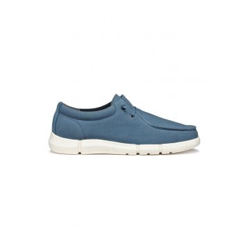 Pantofi boat cu garnituri de piele intoarsa