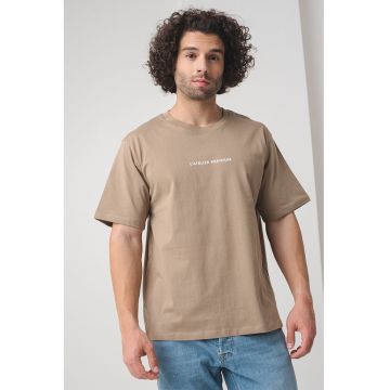 Tricou cu detaliu text