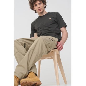 Tricou cu logo - din bumbac