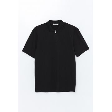 Tricou polo cu fermoar scurt