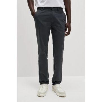 Pantaloni chino slim fit