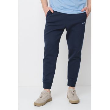 Pantaloni de trening din amestec de bumbac cu logo discret