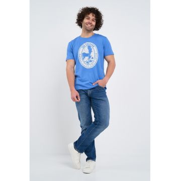 Tricou cu decolteu la baza gatului si imprimeu logo