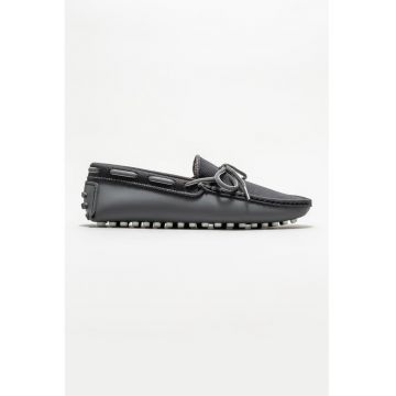 Pantofi loafer cu sireturi