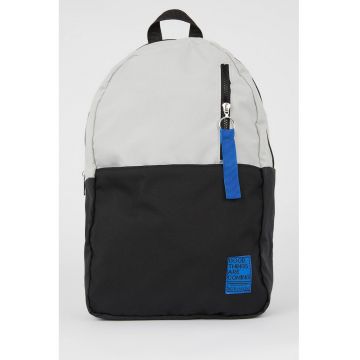 Rucsac cu buzunar exterior