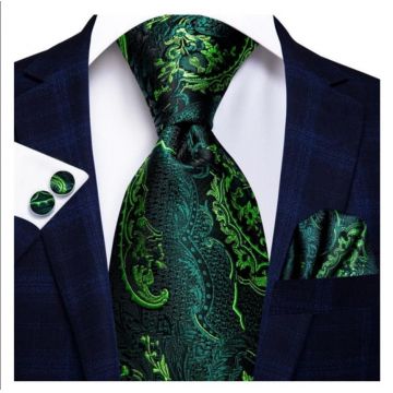 Set cravata verde + batista + butoni - matase - model 190