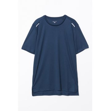 Tricou cu decolteu la baza gatului si detalii reflectorizante