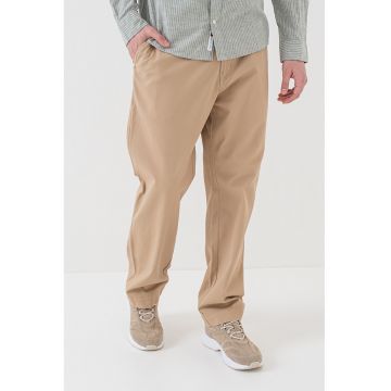 Pantaloni baggy