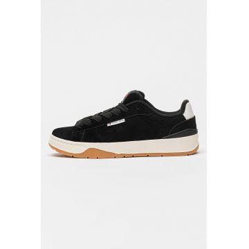 Pantofi sport uni de piele intoarsa