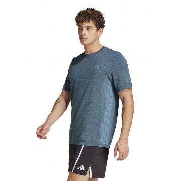 Tricou cu decolteu la baza gatului pentru fitness