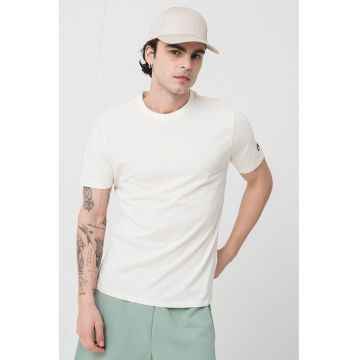 Tricou cu model uni si detalii cu broderie logo