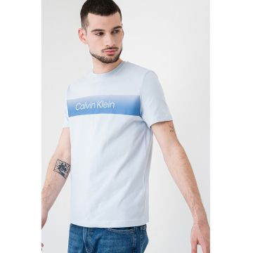 Tricou din bumbac cu decolteu la baza gatului