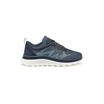 Pantofi sport din plasa tricotata