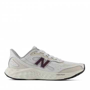 Sneakers bărbați New Balance Arishi  albi 2869BPSARISTT4A