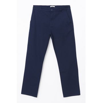 Pantaloni chino drepti