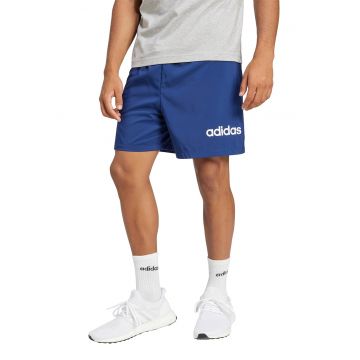 Pantaloni scurti cu buzunare laterale si detaliu logo